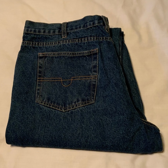 ROADRUNNER Straight Fit Blue Cotton Denim Jeans (40”W x 30.5”L) - Picture 12 of 12